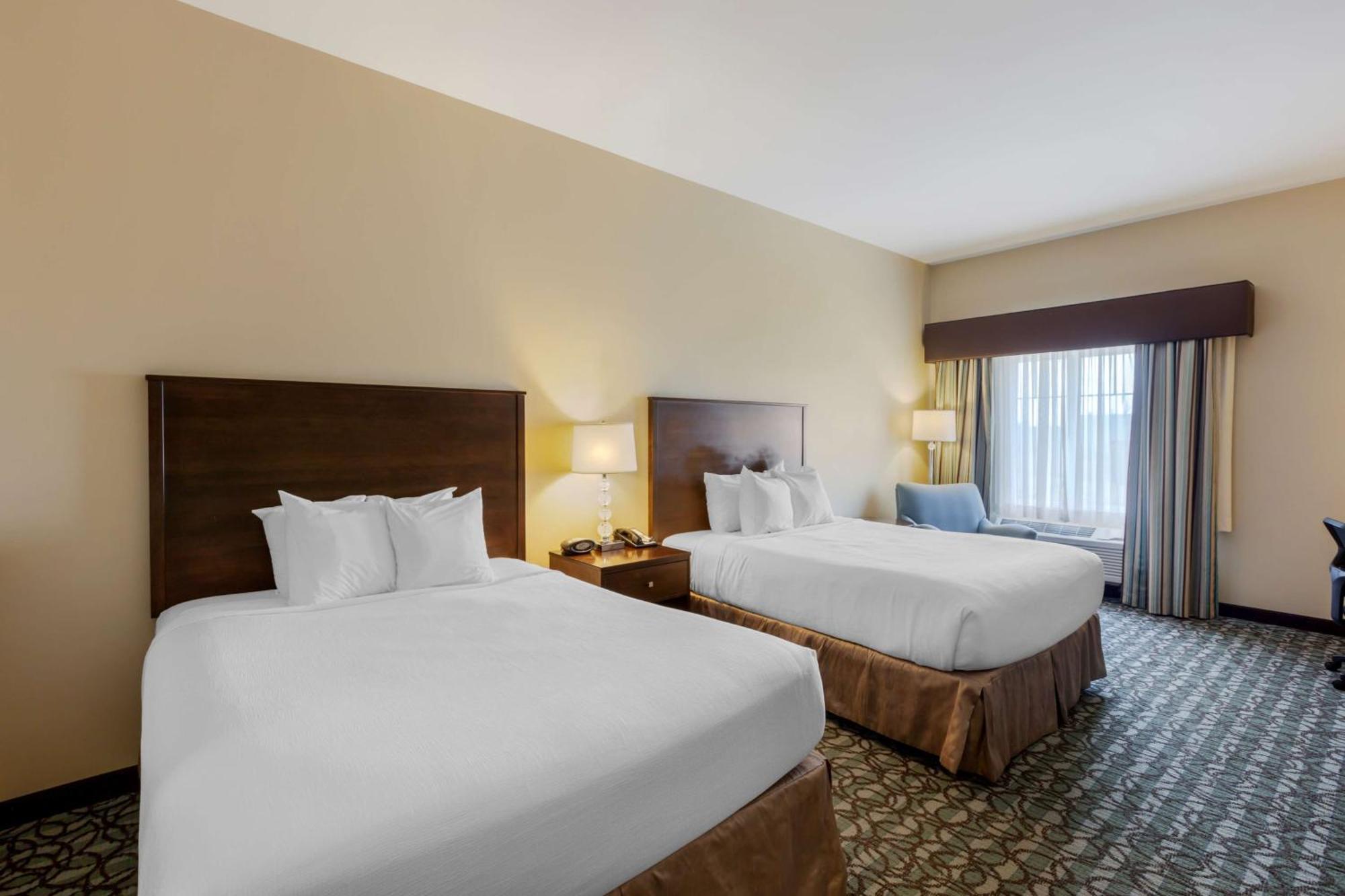 Best Western Plus Walkerton Hotel & Conference Centre Екстериор снимка