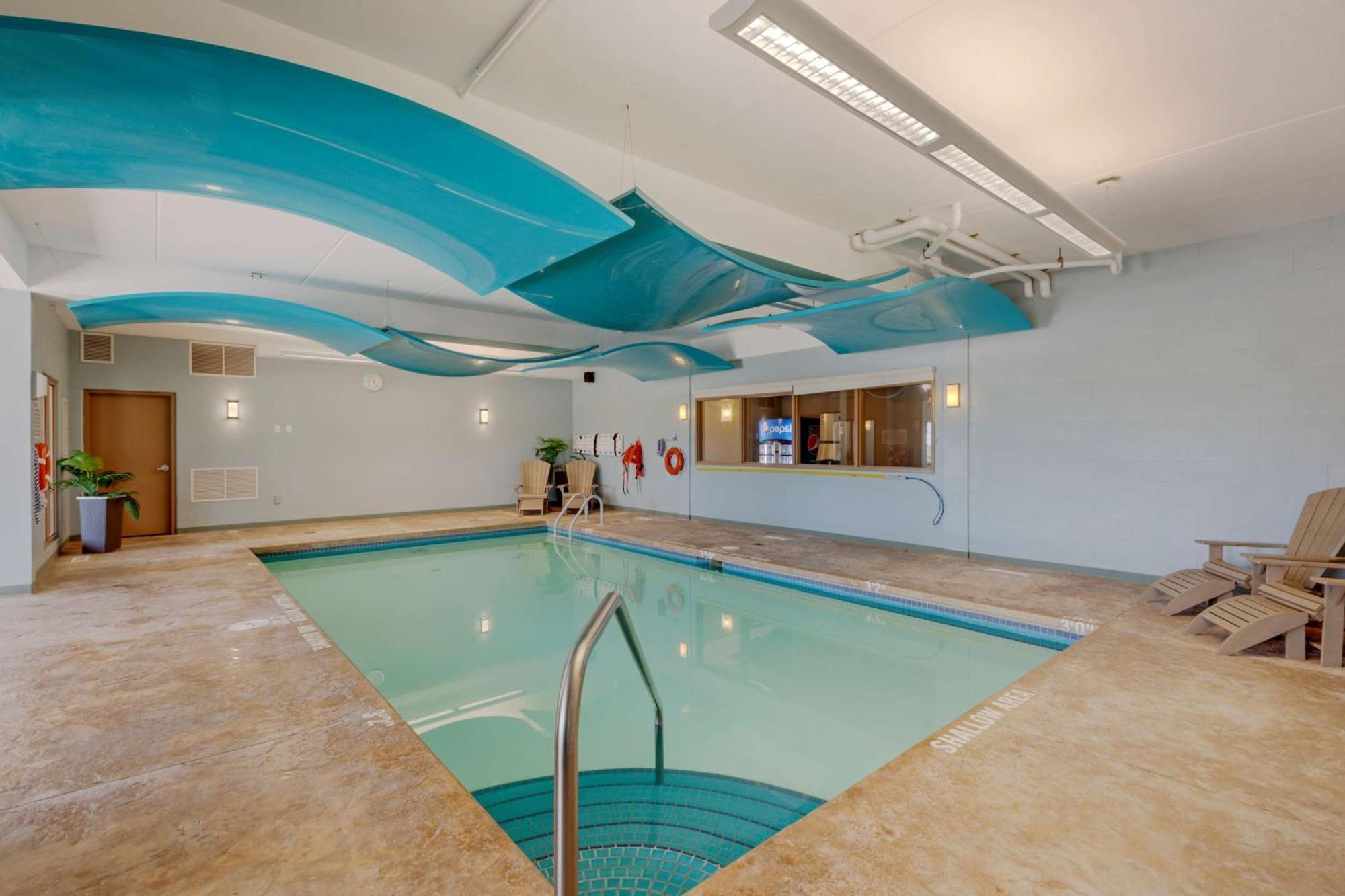 Best Western Plus Walkerton Hotel & Conference Centre Екстериор снимка